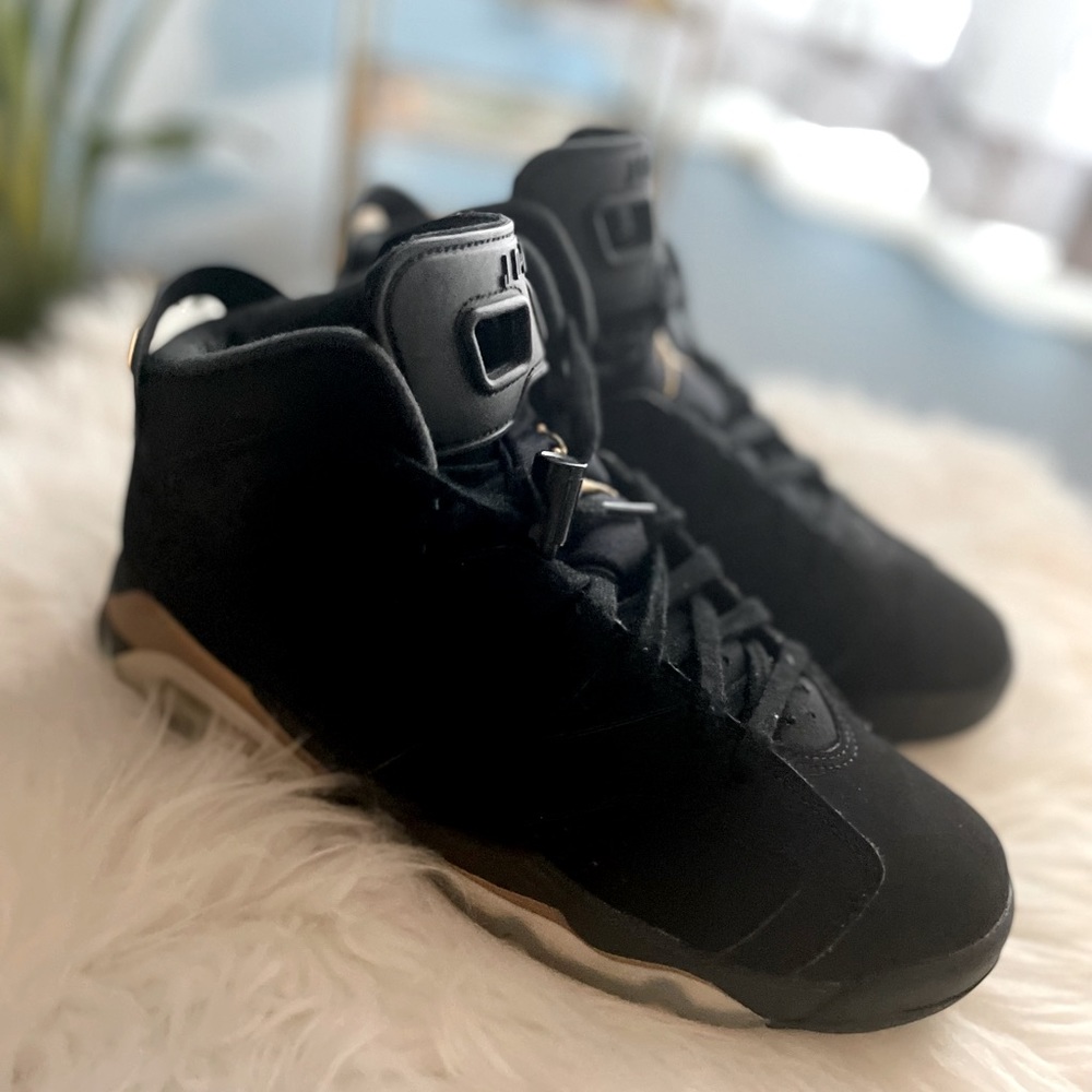 Air Jordan 6 'Defining Moments' 2020 7Y or 8.5W